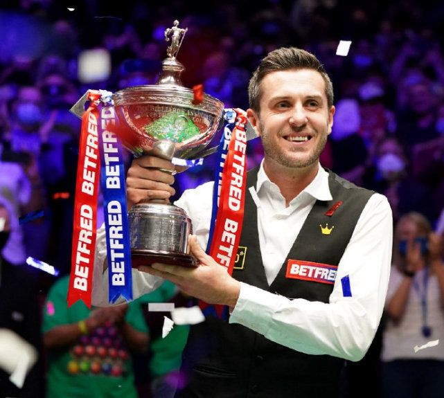 显现了她作 显现了她作