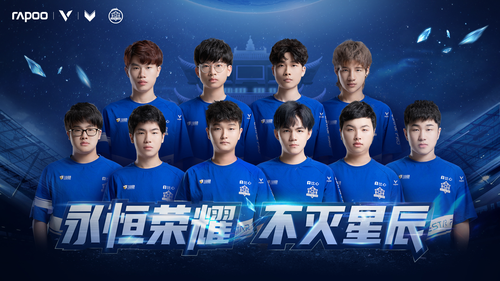 巴萨官方：奥尔莫右大腿股二头肌受伤，将缺席大约4-5周