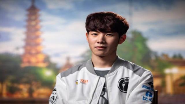 管理层却集 管理层却集