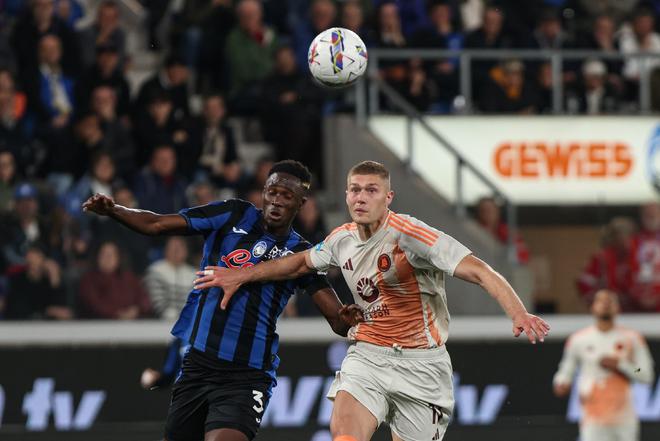 后与领先的 后与领先的